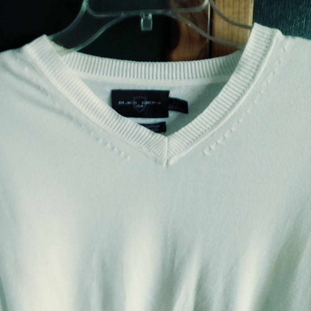 👔Black & Brown 1826 White Sweater.🌴SIZE L,A FANTASTIC VINTAGE GIFT. 🎁